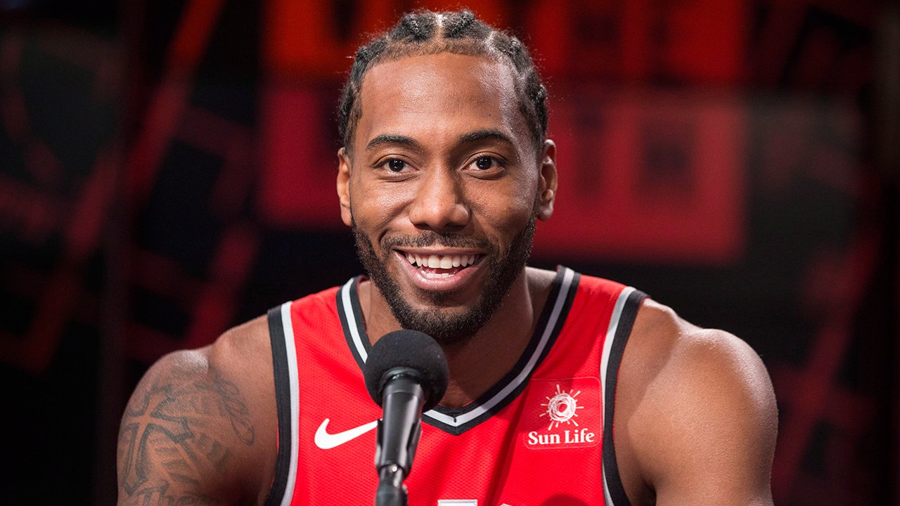 Kawhi Leonard Home - New