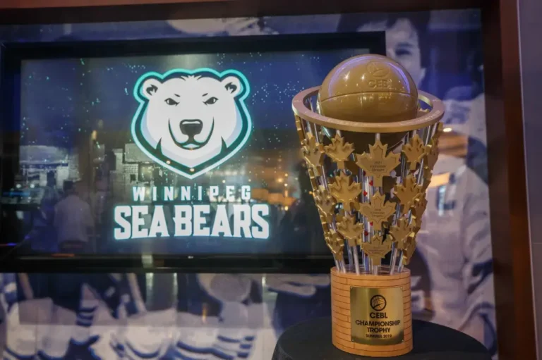 1028320 web1 221130 Sea Bears 0026 Home - New