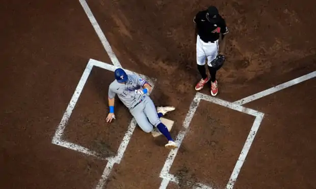 image 2 World Series Game 4: Rangers win again, now sit one win away from the Crown